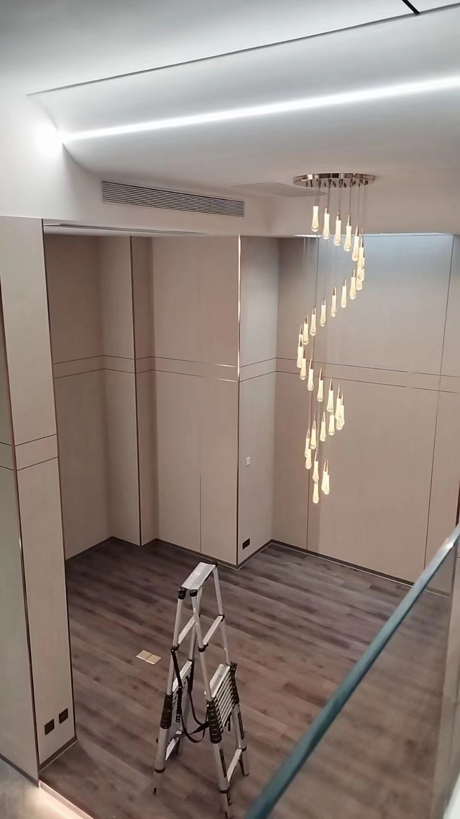 1692260373155067.jpg 1692260373155067.jpg